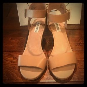 Steve Madden 8.5 Wedges